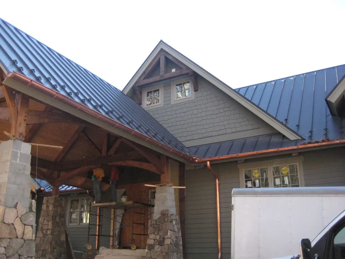 Craftsman Roofing team delivering quality roofing work in Central Business District